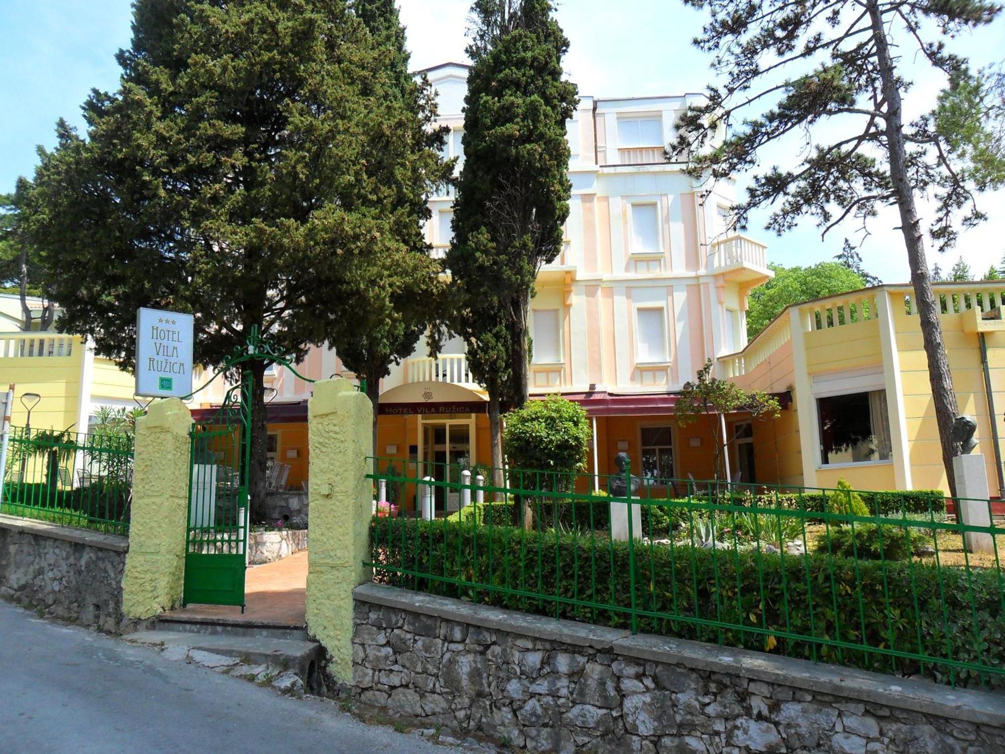 Hotel Vila Ruzica- Glavna Zgrada I Depandanse Цриквениця Екстер'єр фото