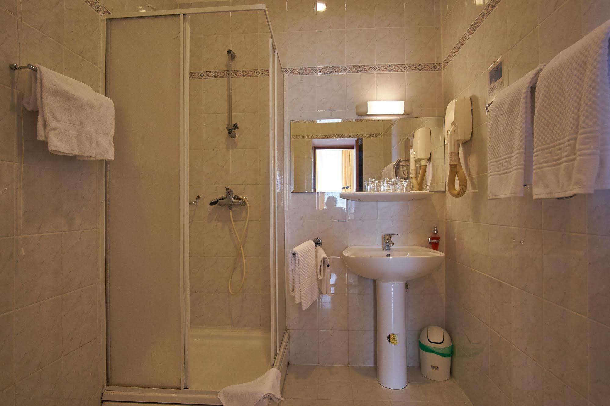 Hotel Vila Ruzica- Glavna Zgrada I Depandanse Цриквениця Екстер'єр фото