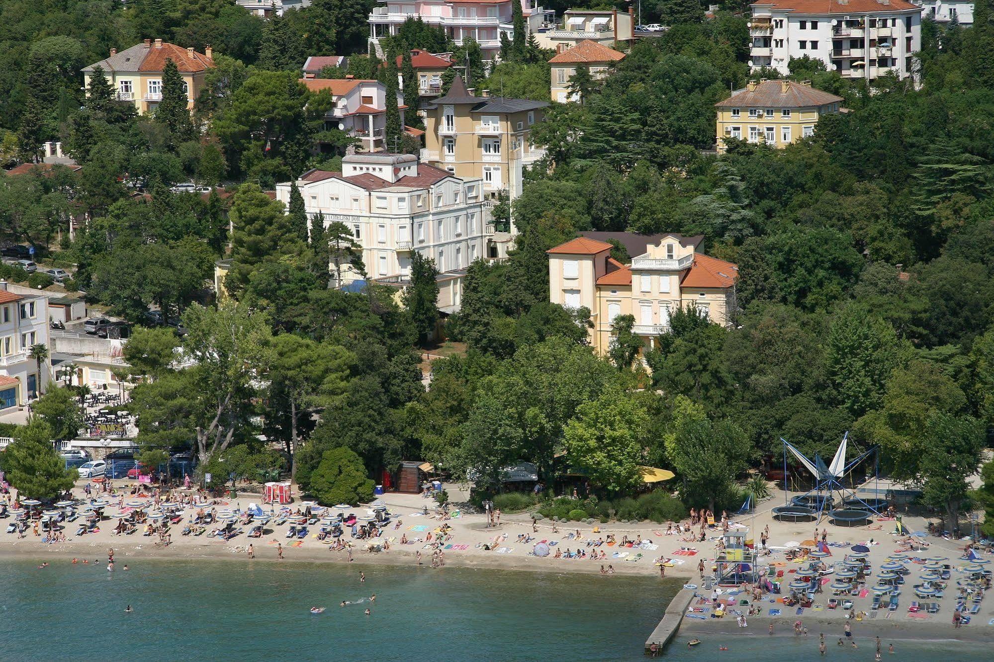 Hotel Vila Ruzica- Glavna Zgrada I Depandanse Цриквениця Екстер'єр фото